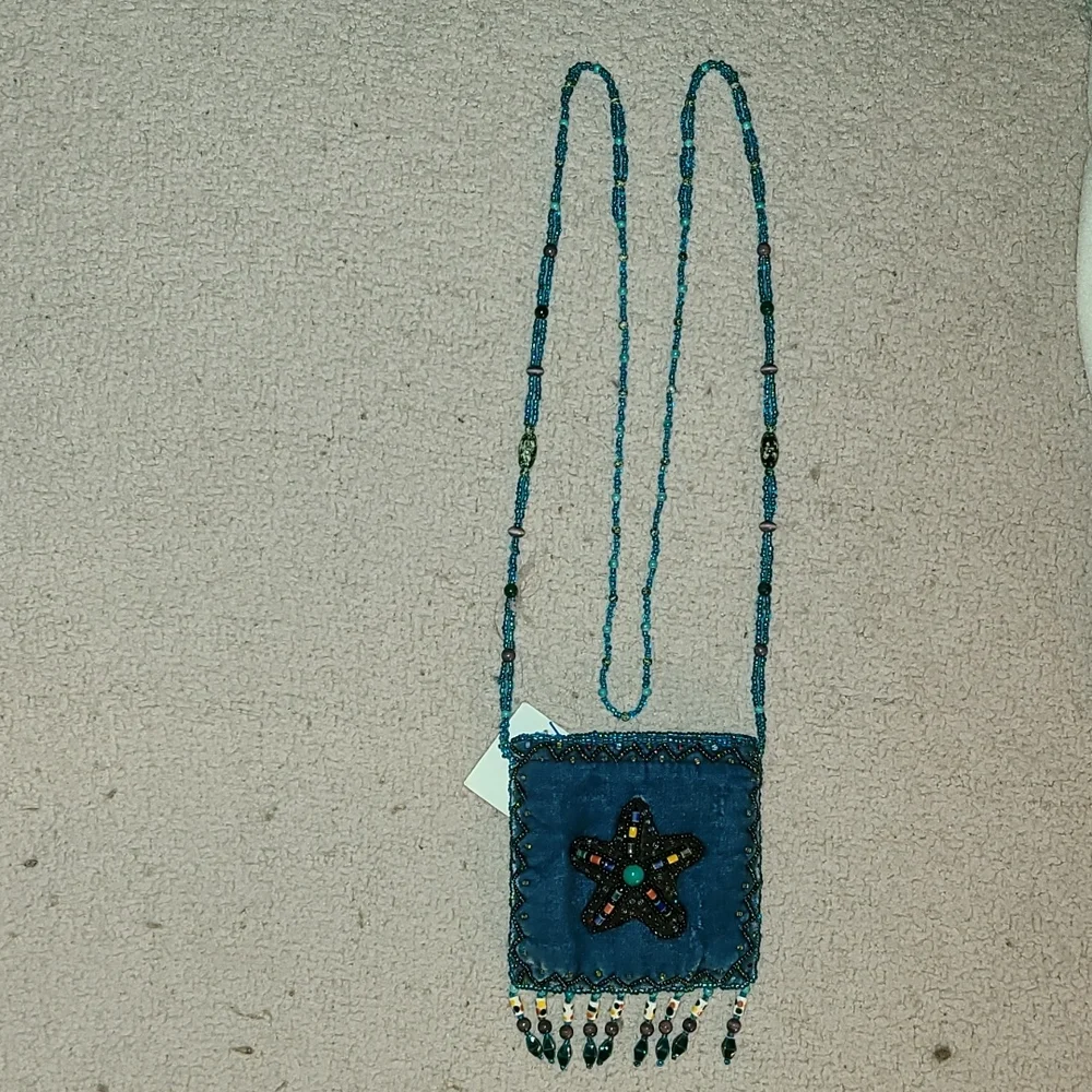 Purse - Picture 2 of 5